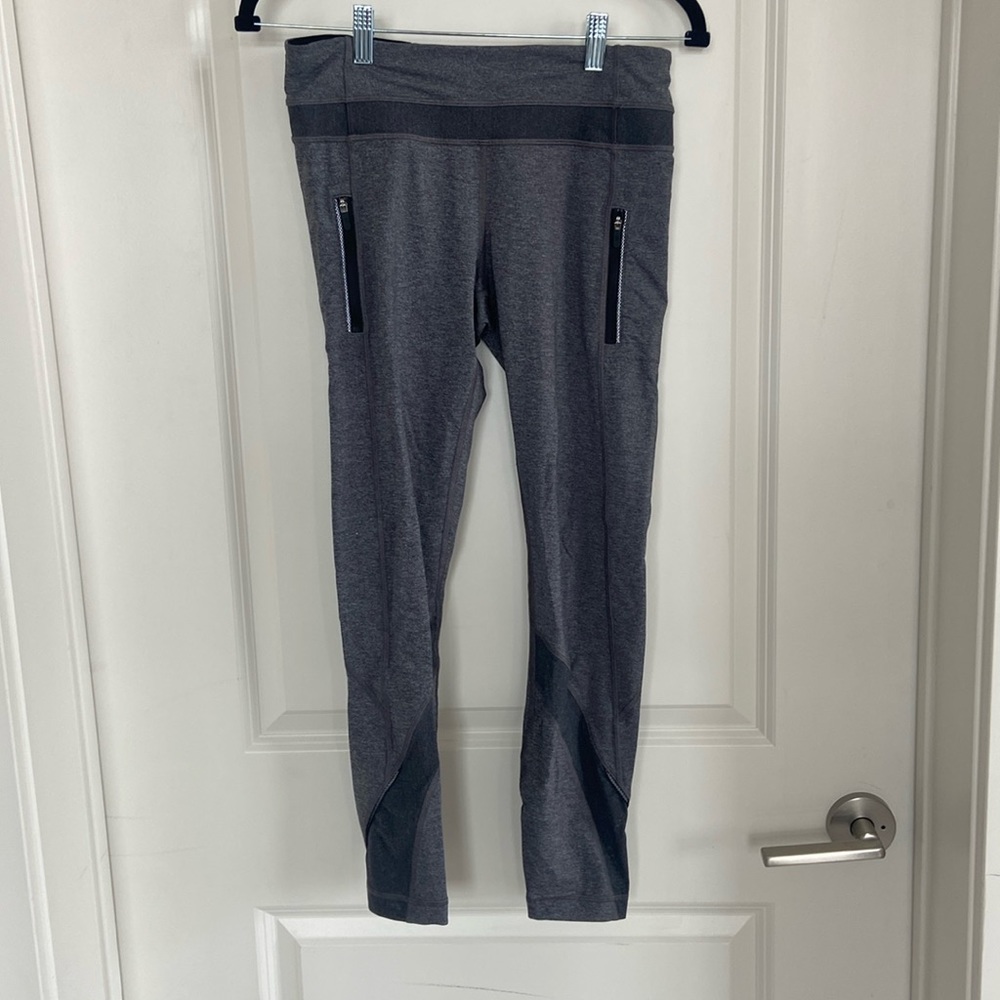 Grey lululemon leggings cropped with mesh detailing